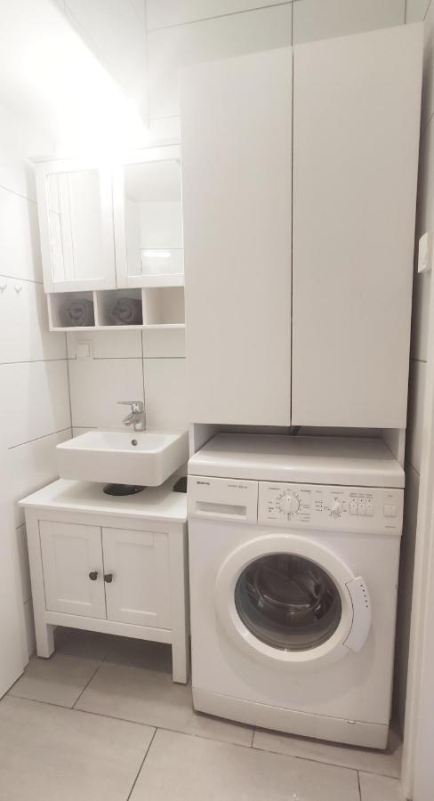 Gemuetliche Zweiraumwohnung In Ruhelage Wien Eksteriør billede